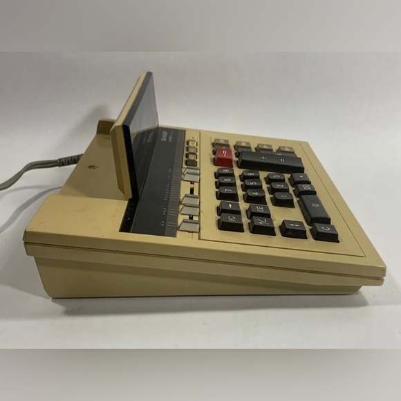 VTG Sharp COMPET CS-2302 Electronic Calculator Machine Tested (1982) - Picture 8 of 10